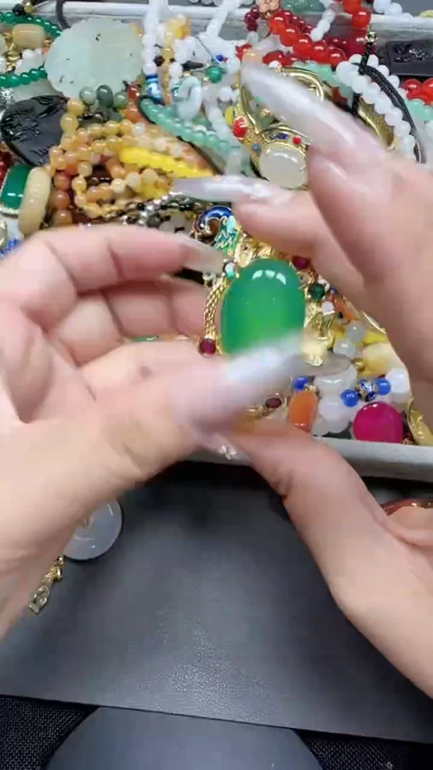 玛瑙/玉髓手镯合金多样性发货拍一发一