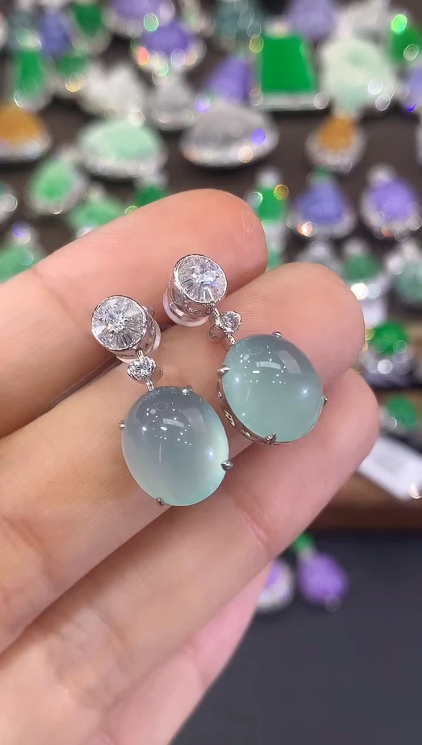 18K金镶嵌翡翠耳饰C116