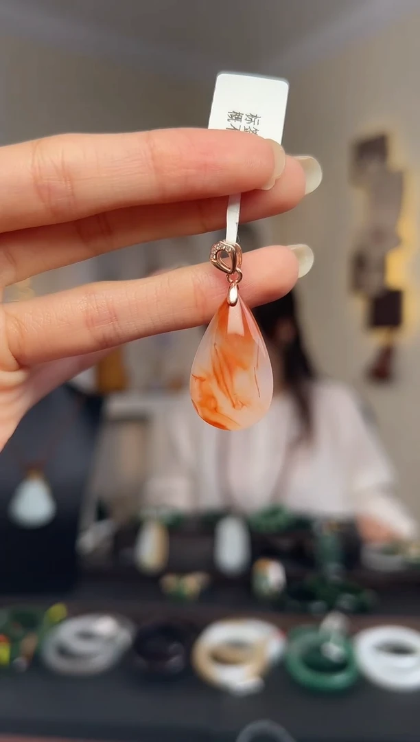 颈饰银S925镶嵌南红玛瑙29*17*7