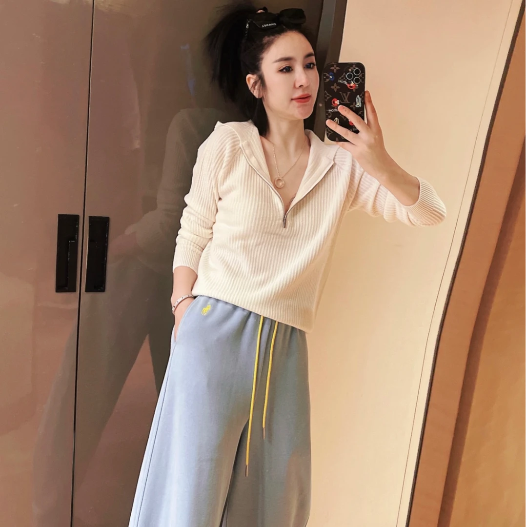 哝NONG-2025春季新款欧若风纯色净版连帽羊毛毛衣MY-01392184