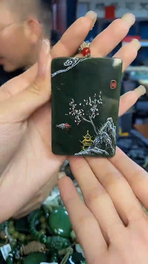 未镶嵌和田玉挂件1