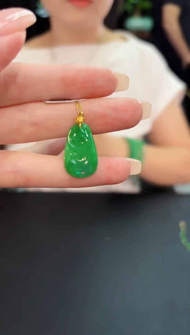 翡翠18K金镶嵌颈饰 缅料A货/支持复检/一件