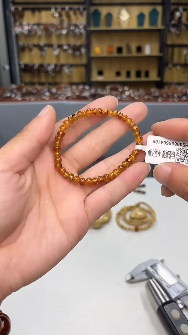 裸石琥珀未镶嵌抚顺琥珀5+蜜蜡手串多样性发其一