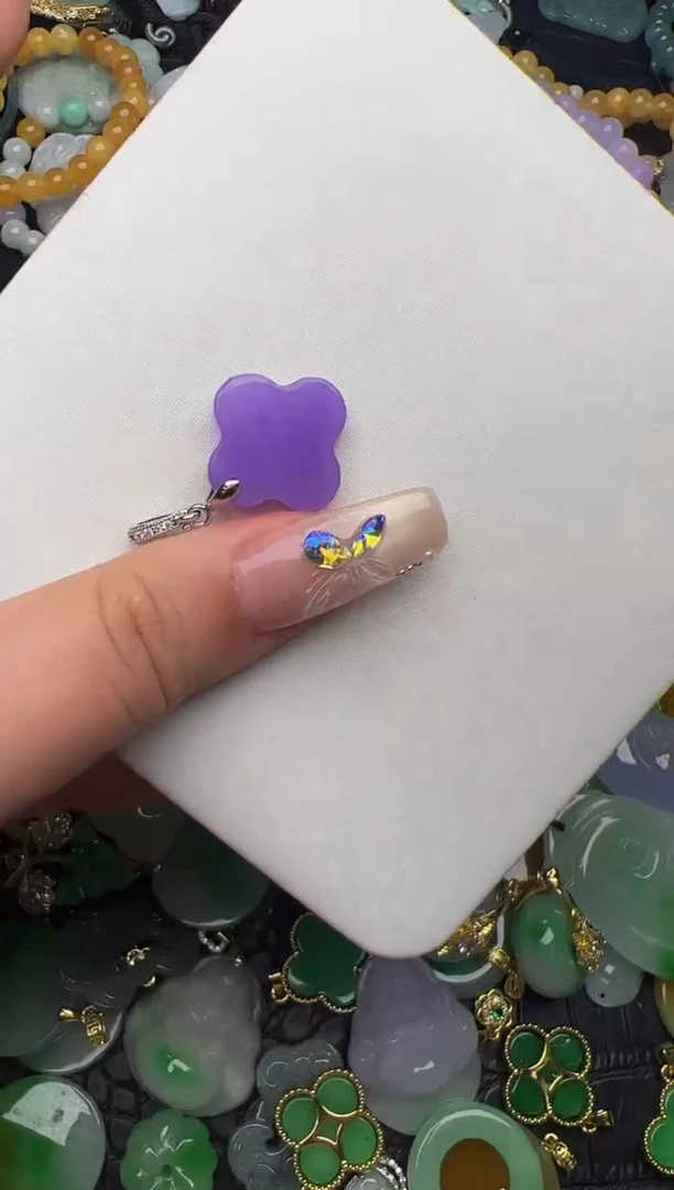 翡翠未镶嵌颈饰天然缅甸翡翠吊坠