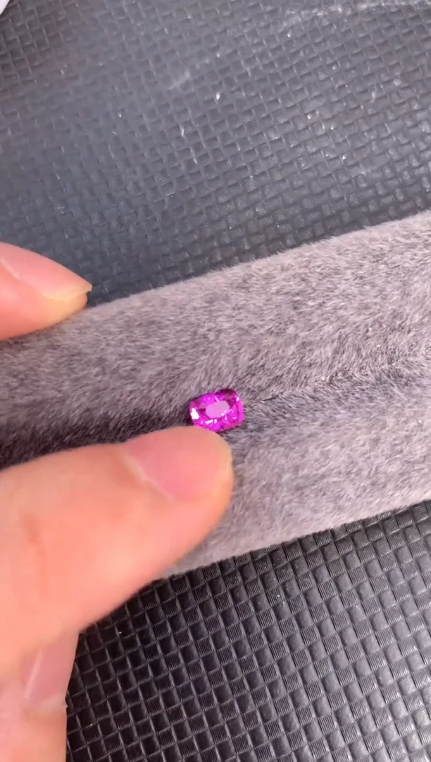 裸石蓝宝石天然无烧紫色蓝宝石1.06ct