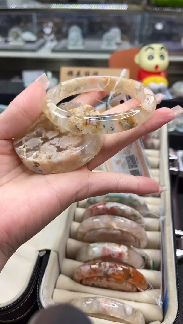 未镶嵌手镯石英质玉62圈口（赠品镯心）S986042