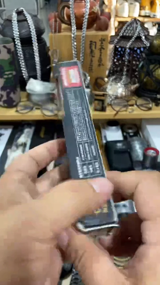 瓷片闪购商品  如图所示