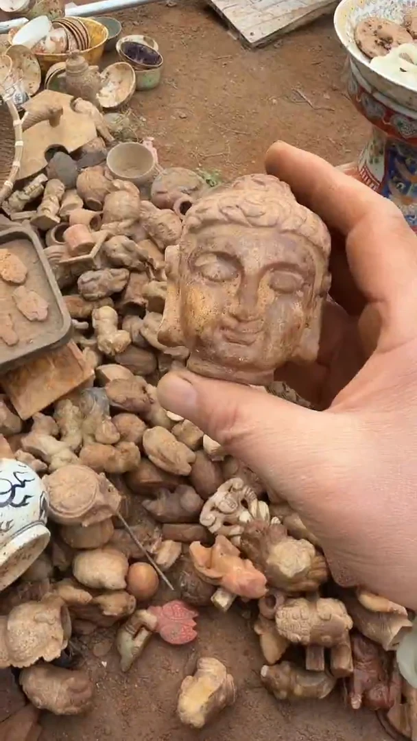 未镶嵌岫岩河磨玉（透闪石质玉）挂件R****t 岫岩河磨玉