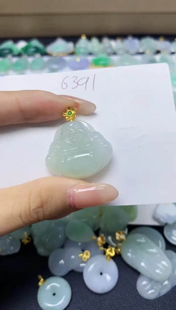 翡翠未镶嵌颈饰天然缅甸翡翠A货