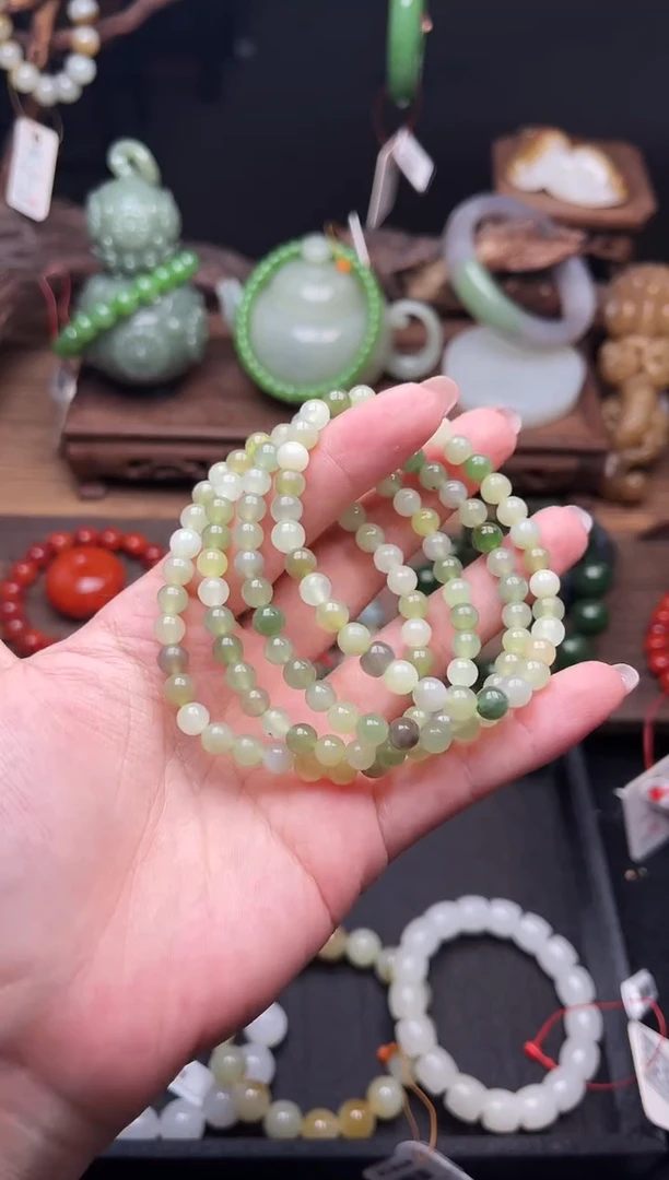 手串未镶嵌和田玉卡6多产地多宝 圆珠 有瑕疵 多样性发一
