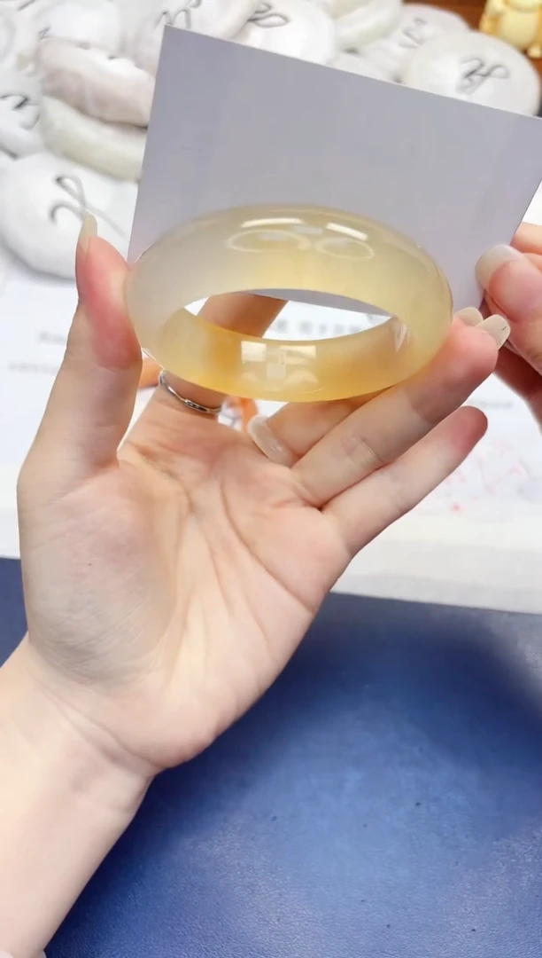 石英质玉手镯未镶嵌195-财气镯-圈口55.9