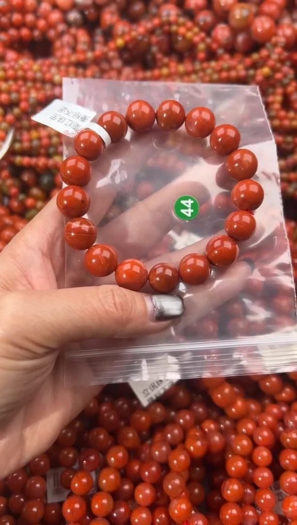 未镶嵌手串南红玛瑙1