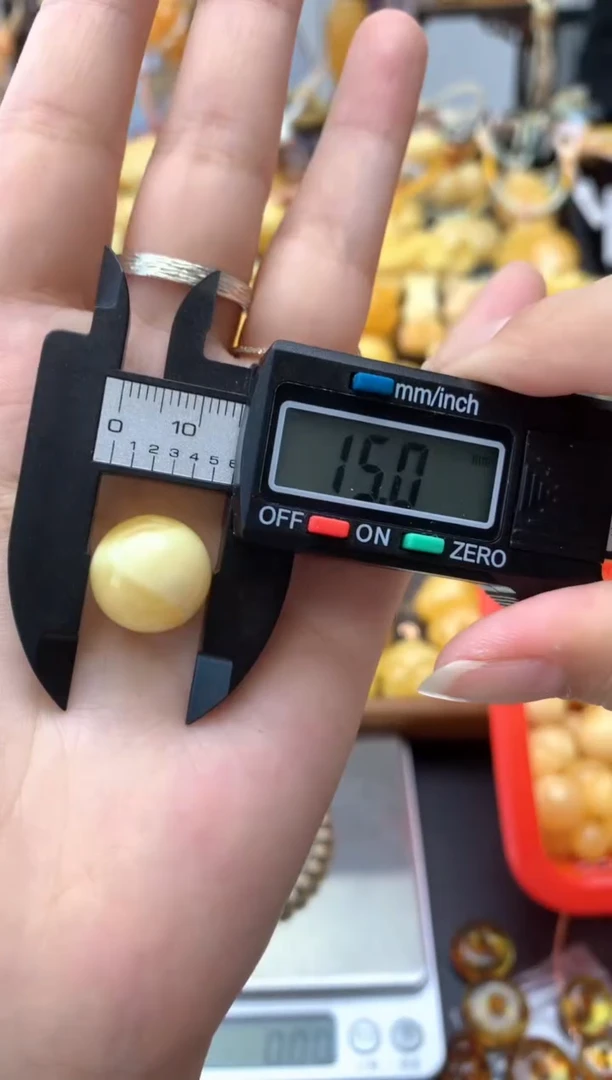 未镶嵌琥珀珠宝奇石038琥珀蜜蜡花粉有纹小坑介意勿拍