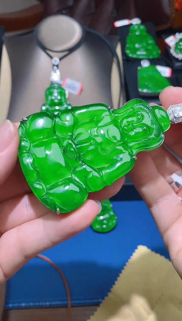 【闪购商品】翡翠颈饰未镶嵌天然A货翡翠T22