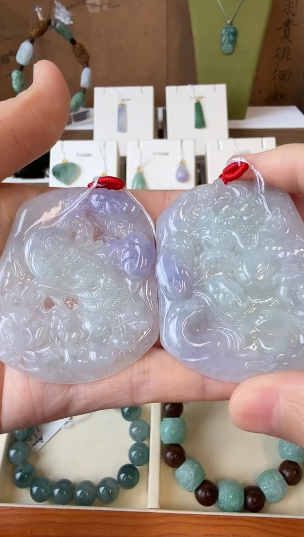 翡翠挂件未镶嵌A货翡翠多样性孤品