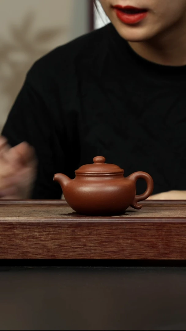 紫砂茶壶红降坡 仿古壶