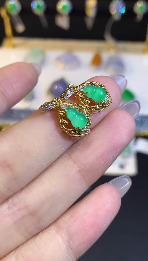 翡翠18K金镶嵌吊坠(不含链)L1909多样性发其一