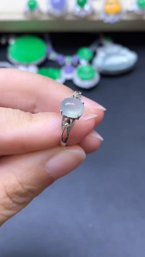 18K金镶嵌戒指翡翠106-中国好珍宝