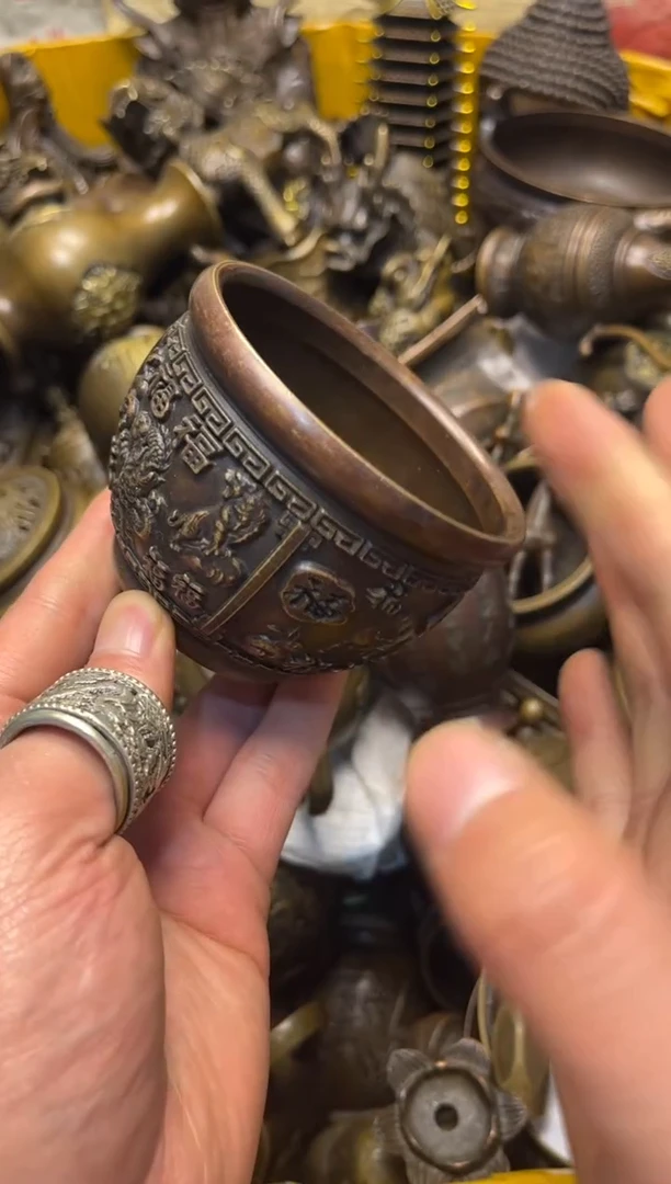 精美铜器，点击下单