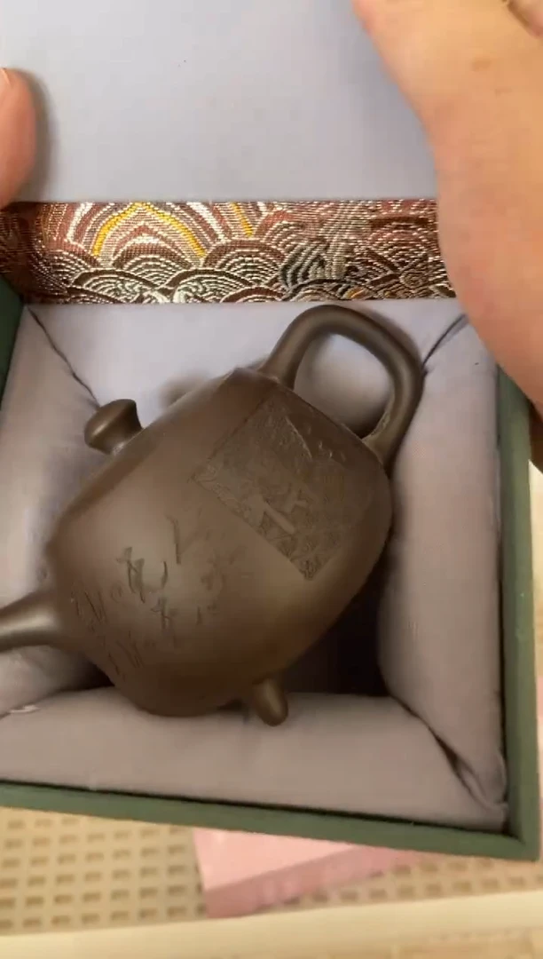 杯无运费险有瑕疵的摄影的产品有使用过的痕迹有点脏介意勿拍