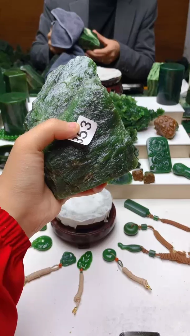 未镶嵌和田玉珠宝半成品1