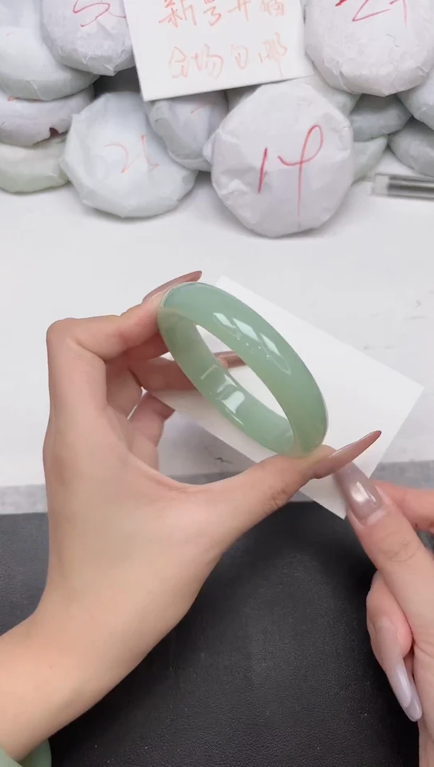 东凌女款手镯164-60