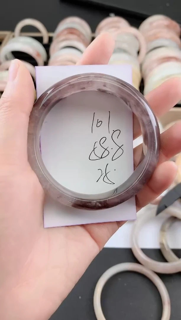 未镶嵌手镯石英质玉（金丝玉）101