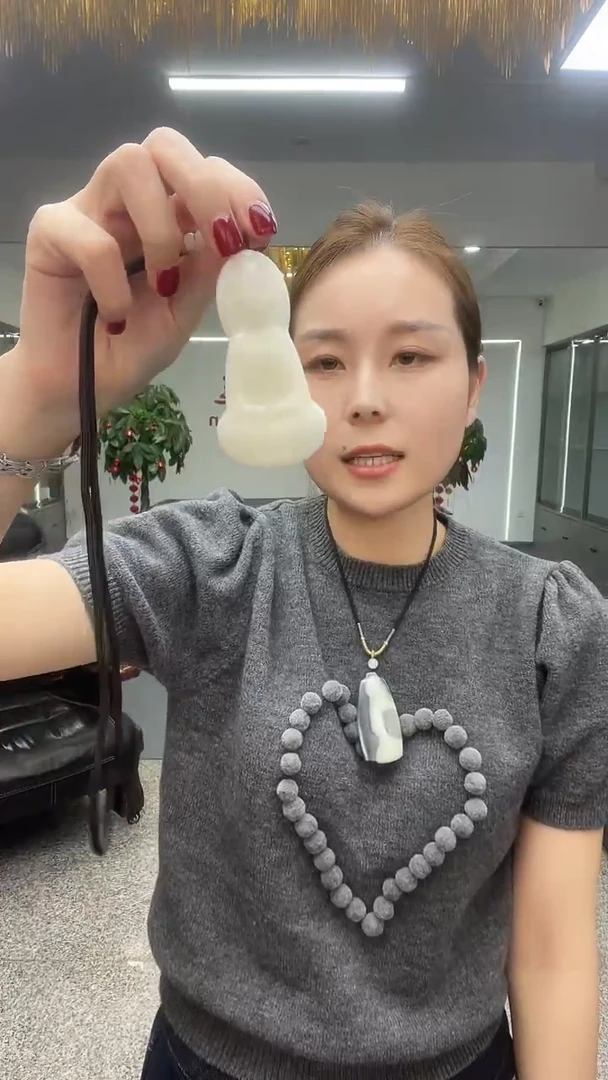 白色素衣观音吊坠多样性发货一件