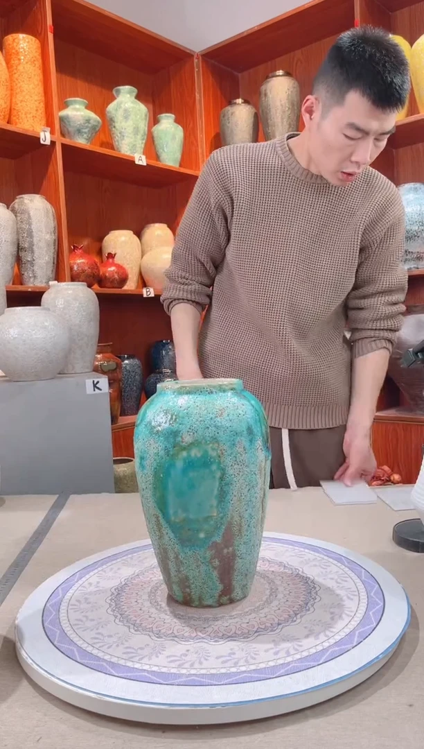 【闪购商品】瓶精品陶瓷花瓶 无花 草原绿中号