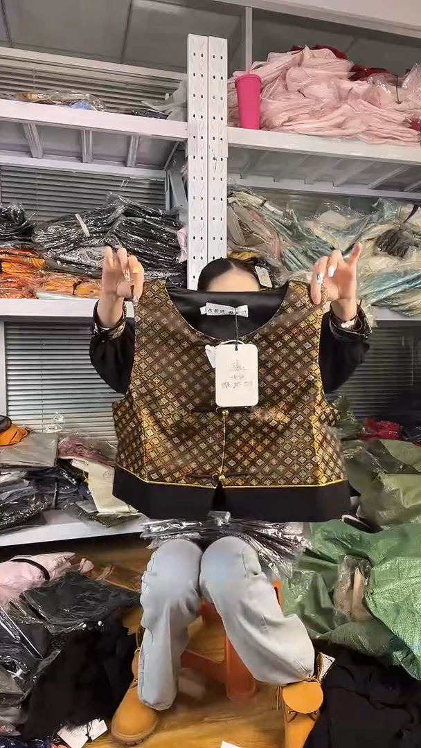 马甲 L码  105-115斤