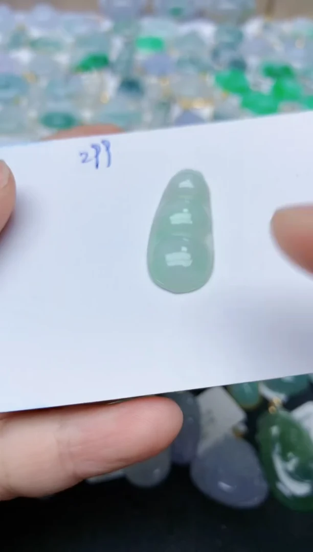 【闪购商品】翡翠颈饰未镶嵌天然翡翠A货