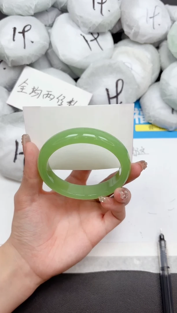 未镶嵌手镯石英质玉212-58.1