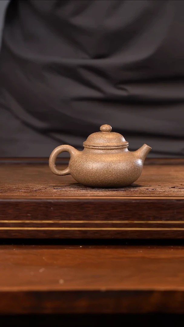 茶壶紫砂青段容天