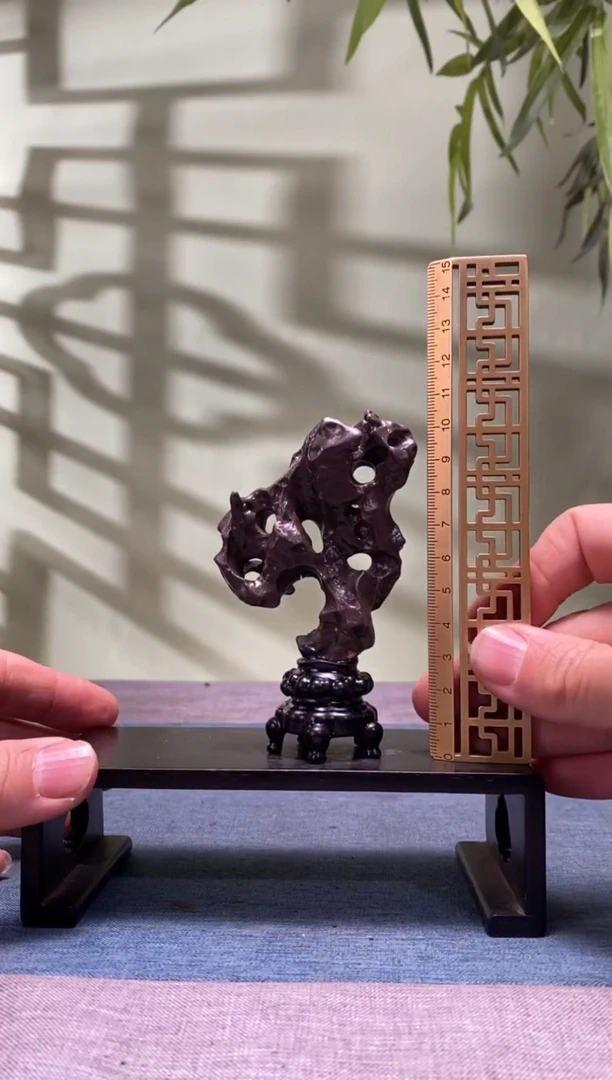 石材A***r树脂底座 石头是青州玲珑石