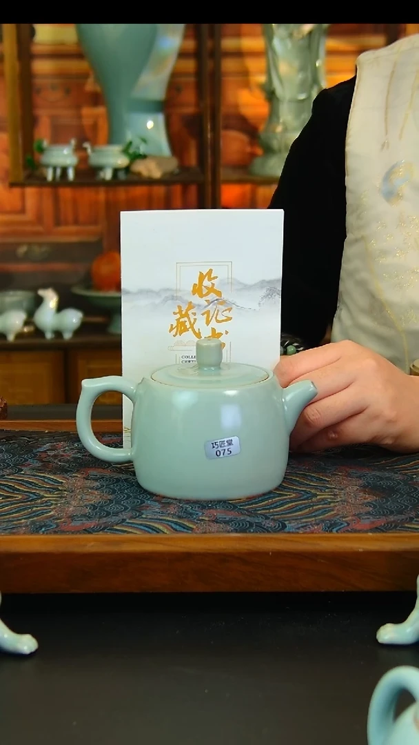 瓷片吴文杰手工井栏壶，微瑕