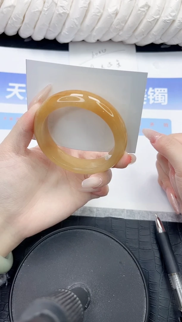 未镶嵌手镯石英质玉124-54