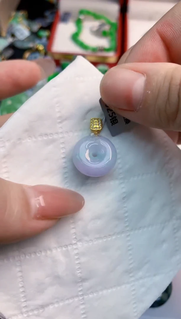 翡翠未镶嵌吊坠(不含链)1