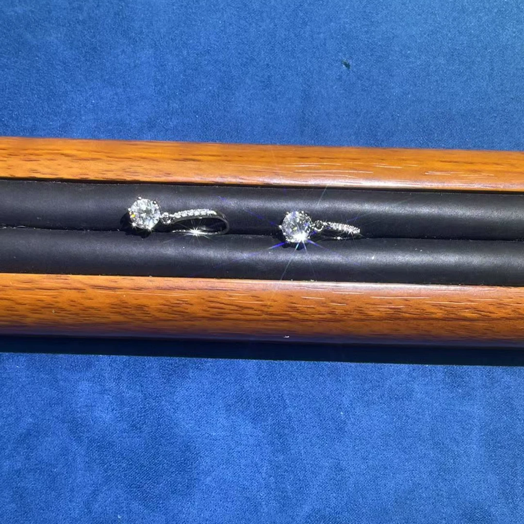 s9822白色微镶六爪耳饰多样性发货