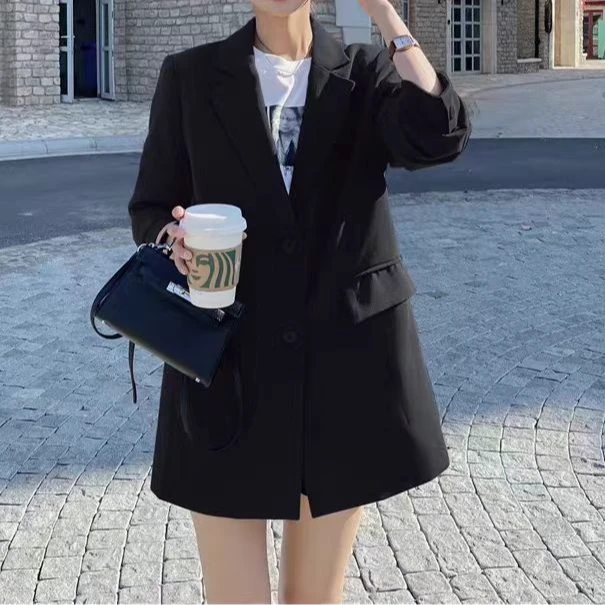 8602-DQ黑色两粒扣新款时尚中长款西装外套