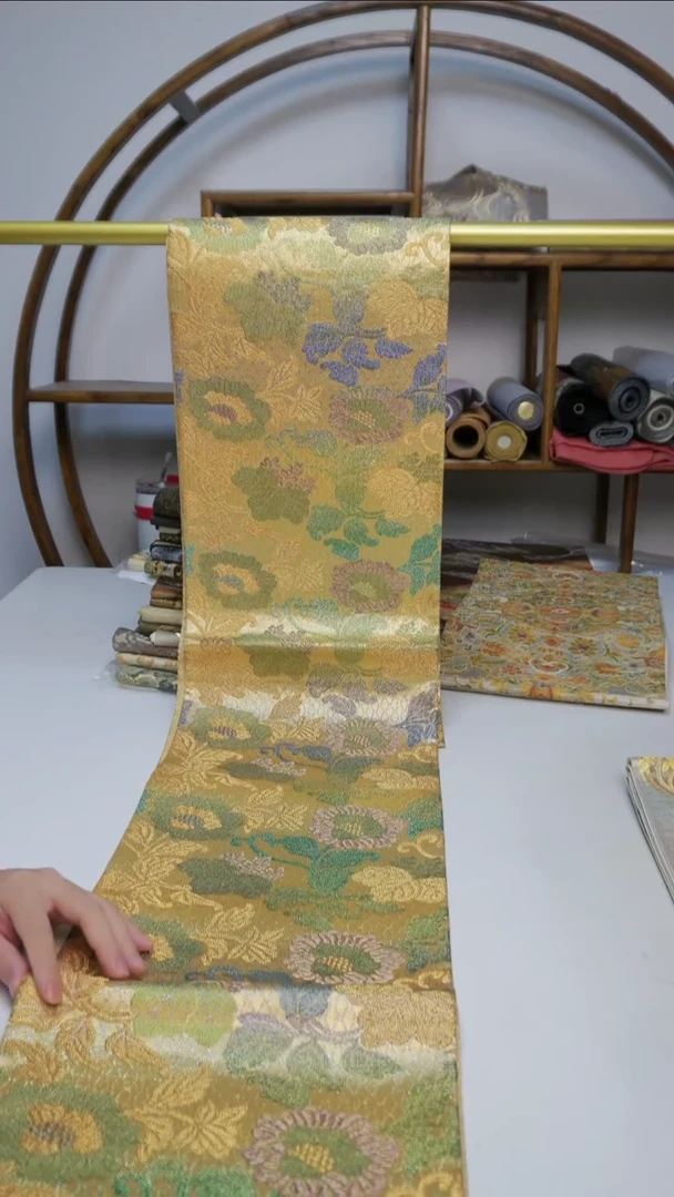 织绣105彩金花卉花卉