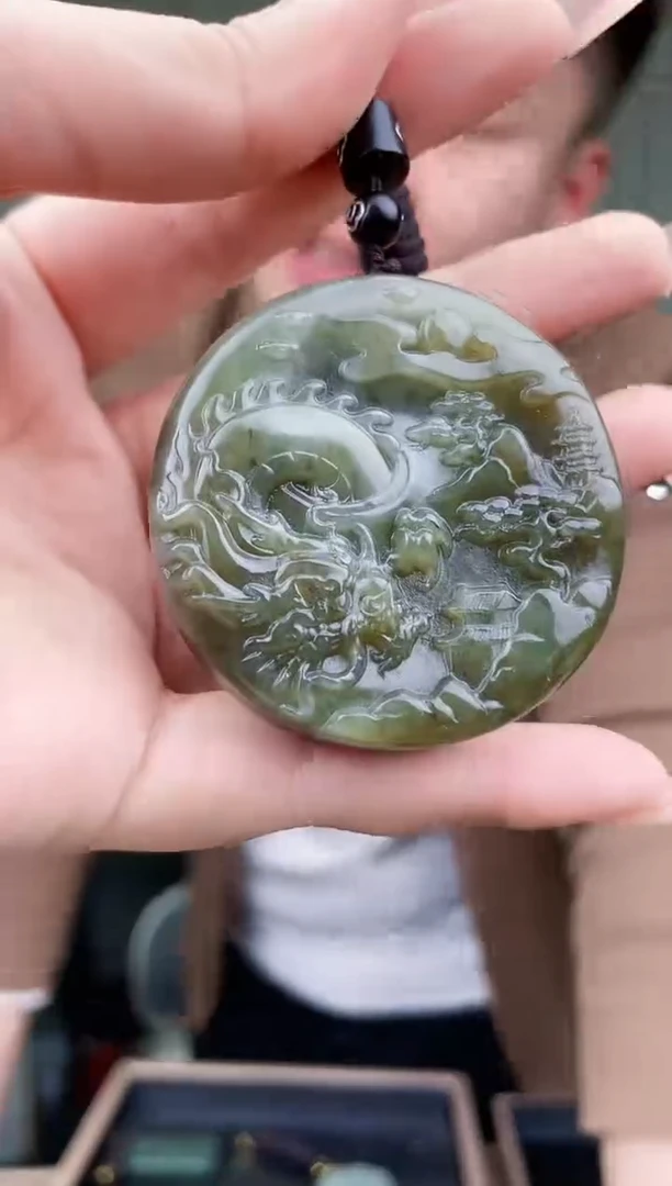 【闪购商品】和田玉挂件未镶嵌拍一发一，多样性发货！