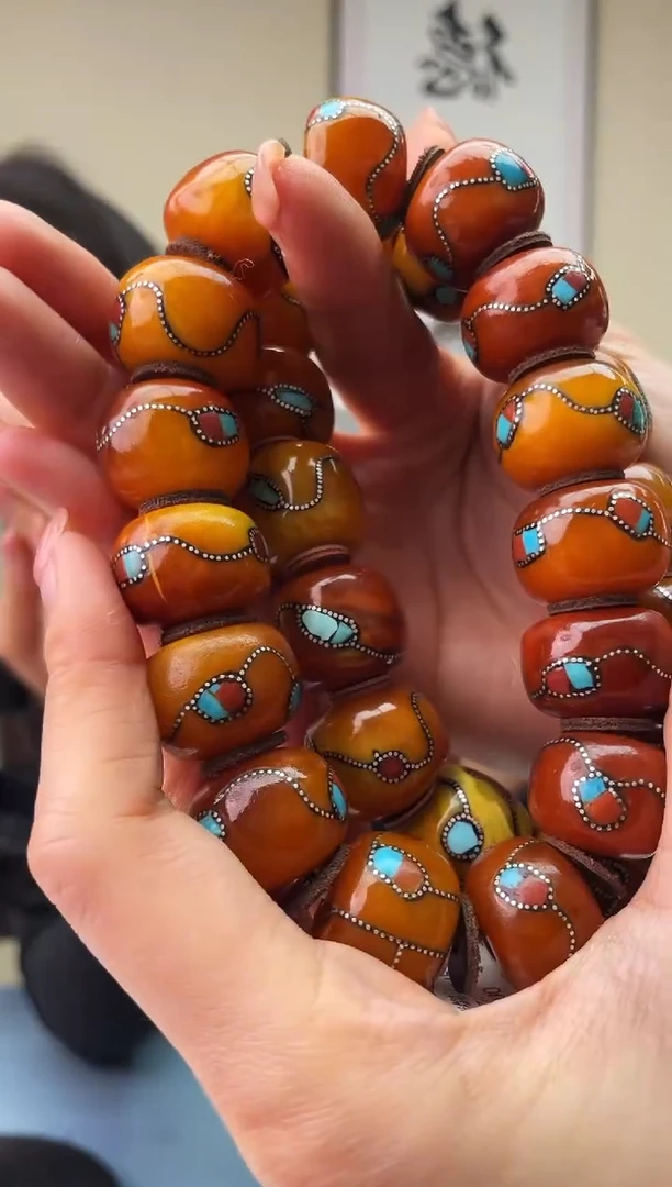 琥珀未镶嵌珠宝奇石T073 20假一罚十，多样性发一件