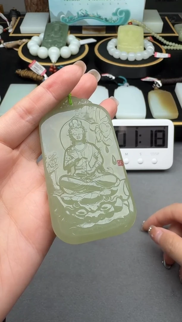 颈饰未镶嵌和田玉3