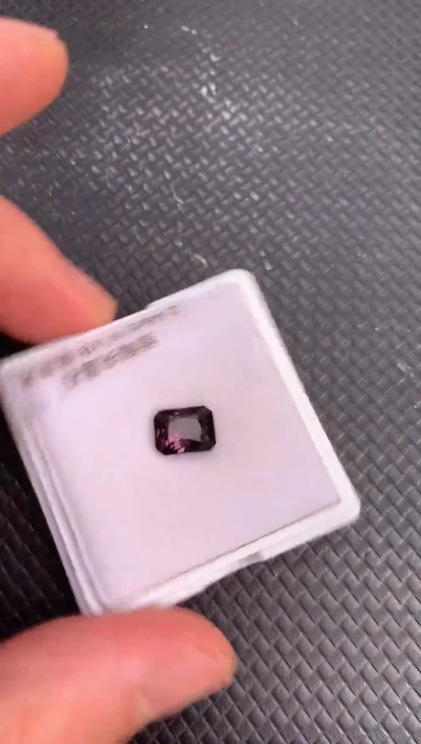 裸石尖晶石天然无烧尖晶石