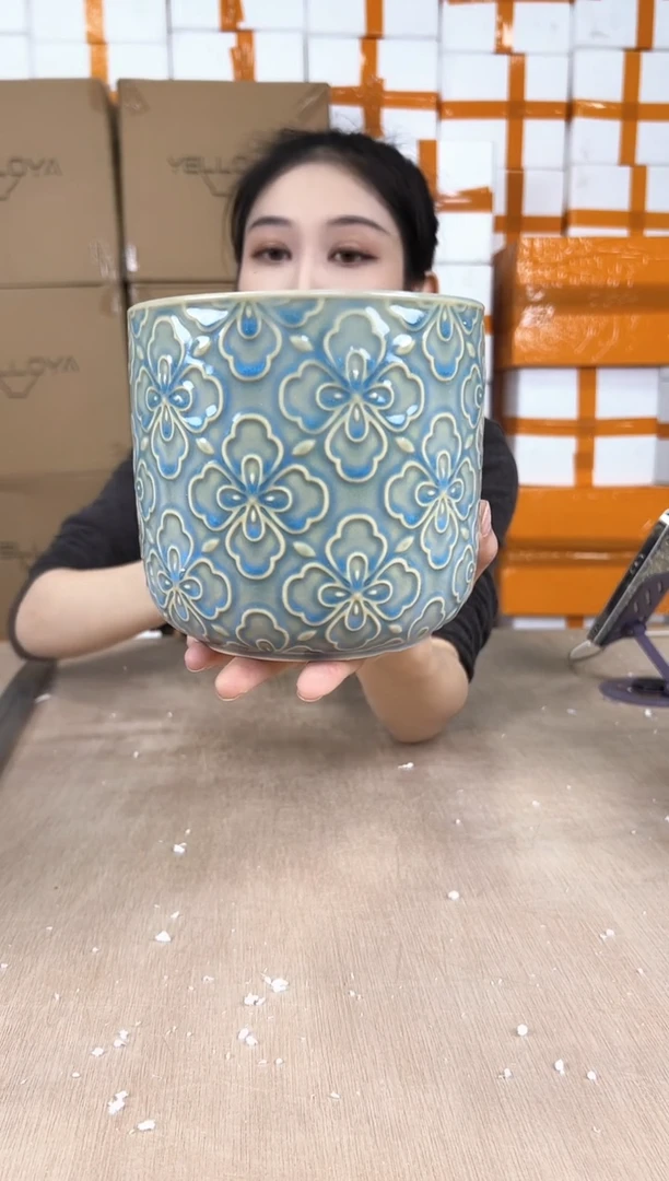 浮雕花朵渐变蓝15x14