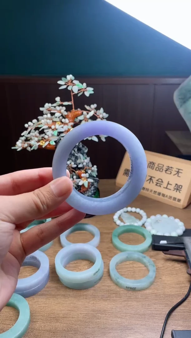 【闪购商品】定制翡翠手镯未镶嵌定制