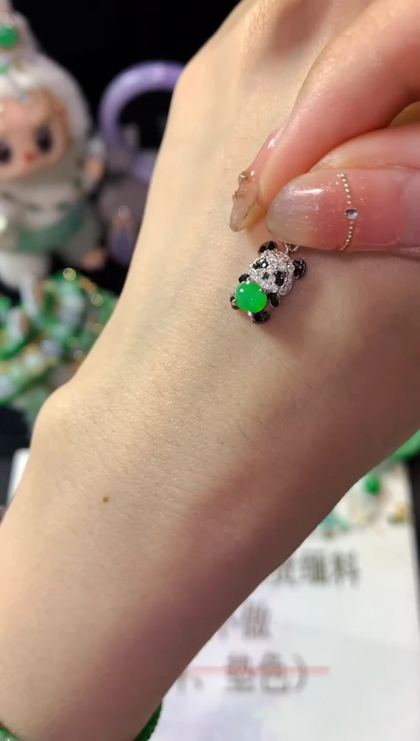 颈饰银S925镶嵌翡翠忘*翡翠