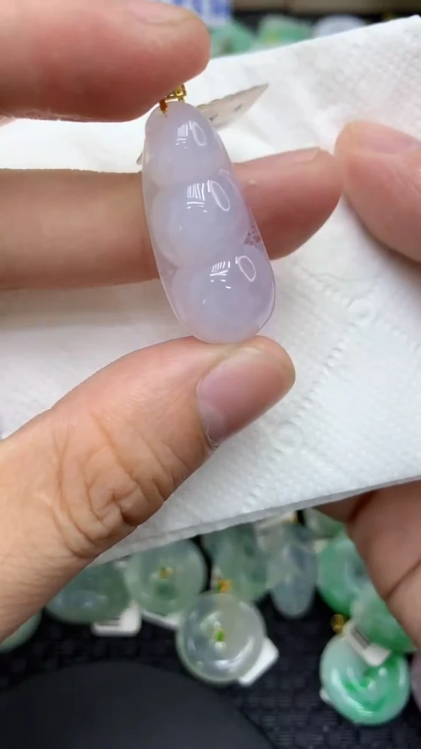颈饰18K金镶嵌翡翠天然缅甸A货翡翠
