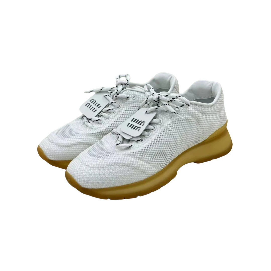 未使用 MIU MIU/缪缪 MIUMIU白色网面运动鞋新款/无鞋盒