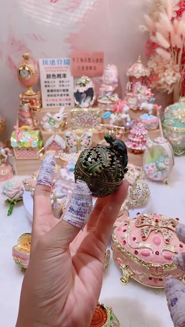 珐琅彩首饰盒摆件